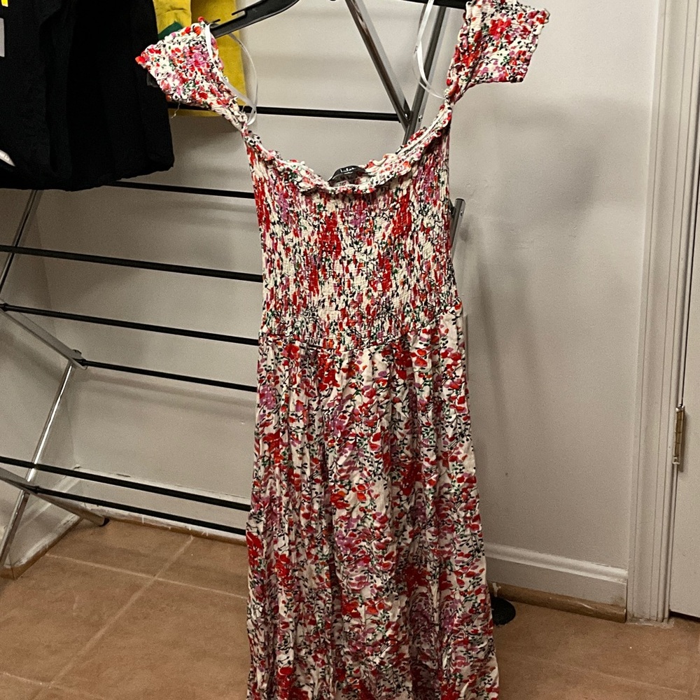 Lulu's Red and White Floral Maxi Dress